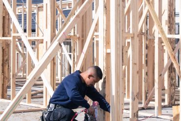 Sherridon Homes Easter Cake